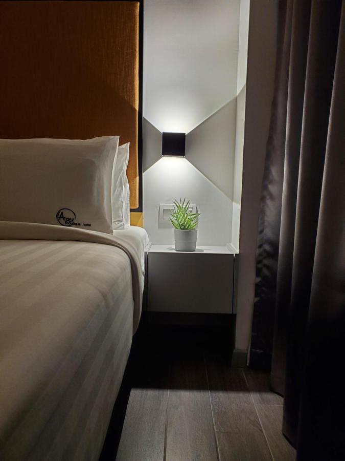 Apex Boutique Hotel @ Bandar Sunway Петалинг-Джая Экстерьер фото
