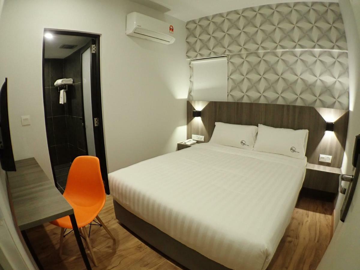 Apex Boutique Hotel @ Bandar Sunway Петалинг-Джая Экстерьер фото